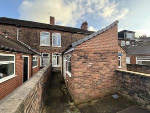 Photo 15- click for photo gallery